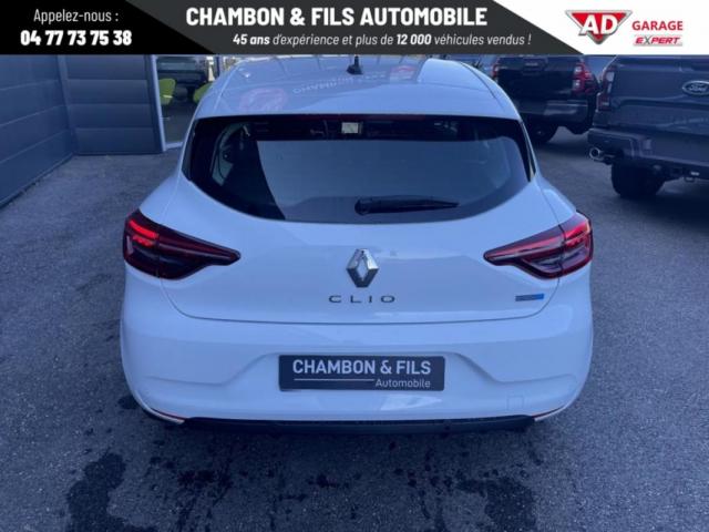 Renault Clio image 2