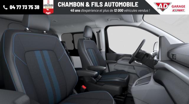 Ford Transit Custom image 6