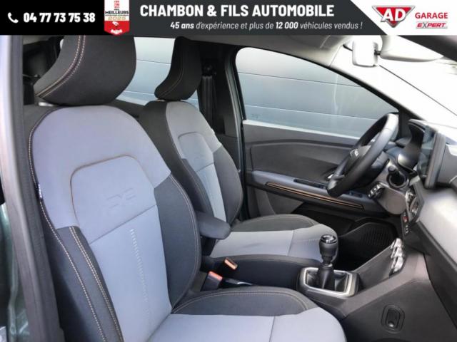 Dacia Sandero image 2