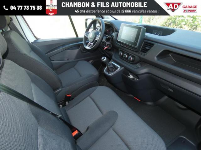 Renault Trafic image 5