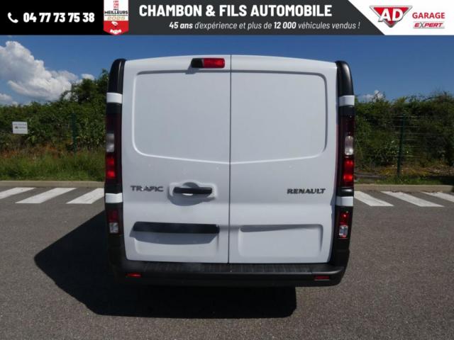 Renault Trafic image 2
