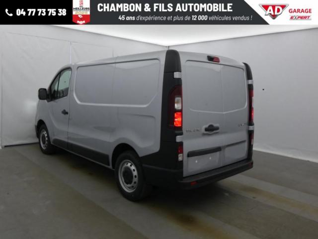 Renault Trafic image 1