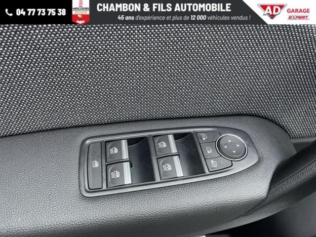 Renault Captur image 1