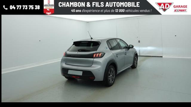 Peugeot 208 image 9