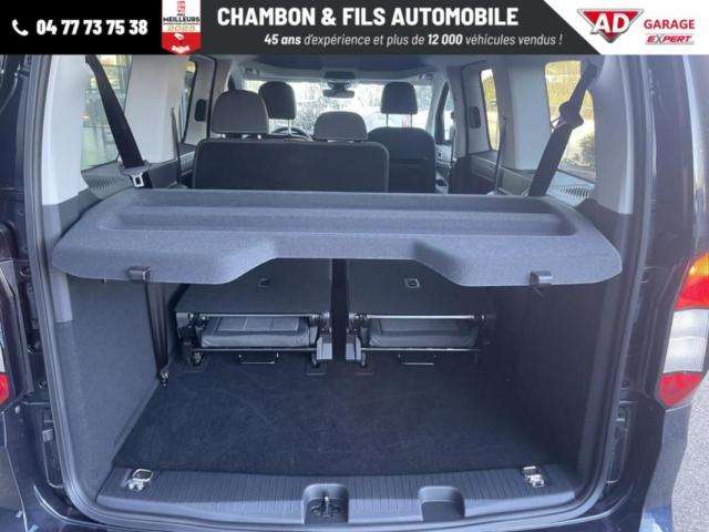 Ford Grand Tourneo Connect image 8