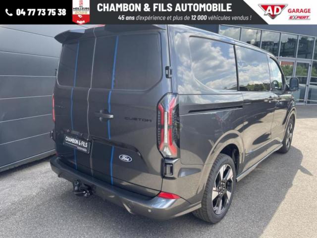 Ford Transit Custom image 9