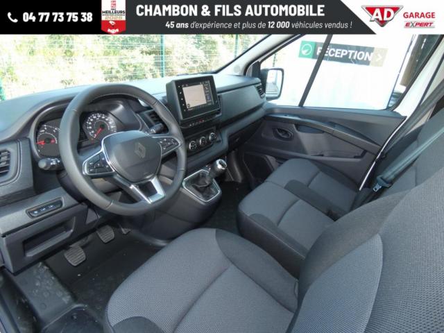 Renault Trafic image 7