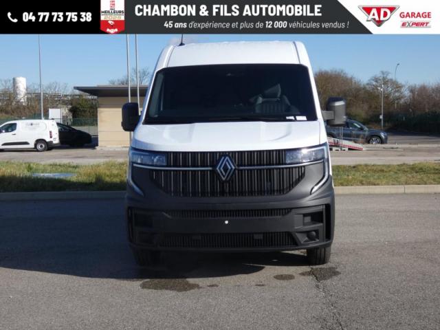 Renault Master image 1