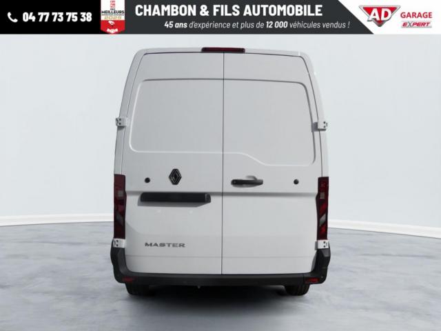 Renault Master image 3