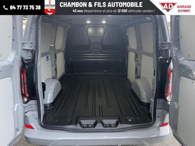Ford Transit Custom image 3