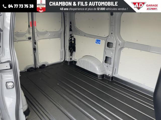 Ford Transit Custom image 4