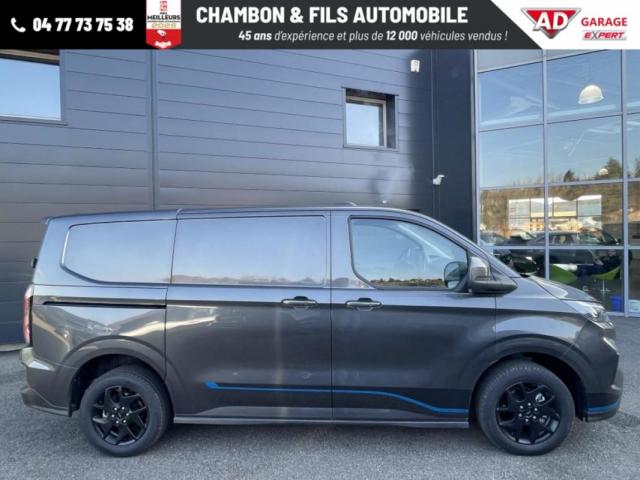 Ford Transit Custom image 4