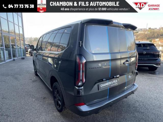 Ford Transit Custom image 8