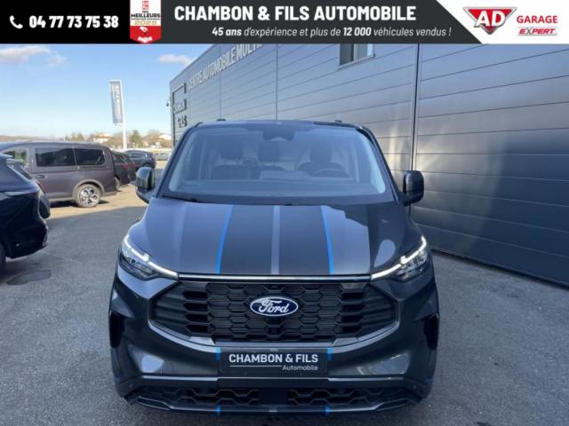 Ford Transit Custom image 3