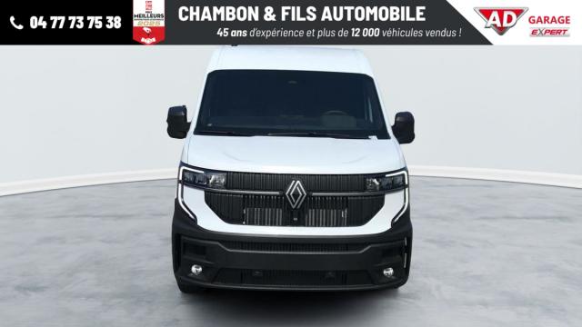Renault Master image 1