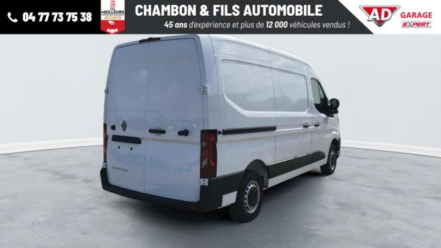 Renault Master image 9