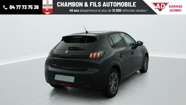 Peugeot 208 image 9