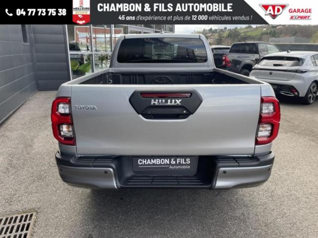 Toyota Hilux image 5
