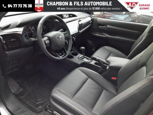Toyota Hilux image 6