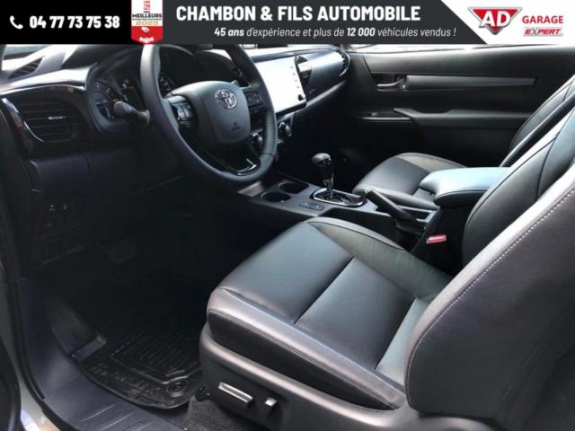 Toyota Hilux image 2