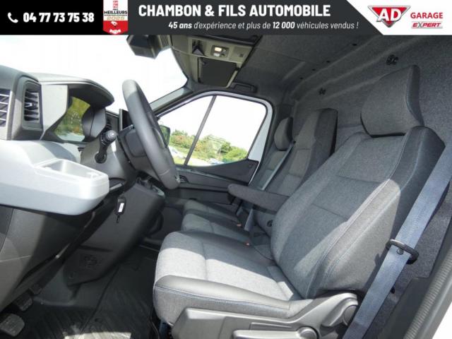 Renault Master image 7