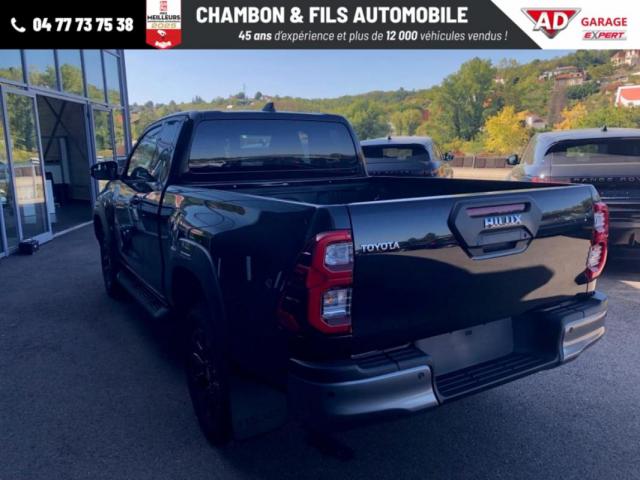 Toyota Hilux image 1