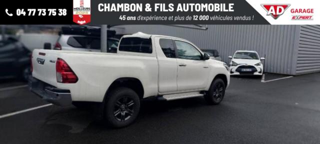 Toyota Hilux image 4