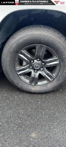 Toyota Hilux image 1