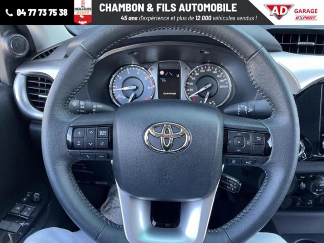 Toyota Hilux image 1