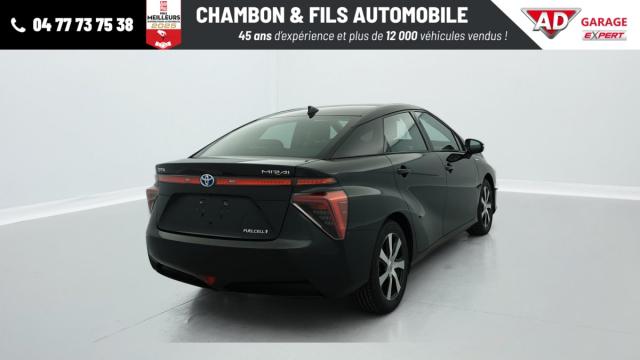 Toyota Mirai image 2