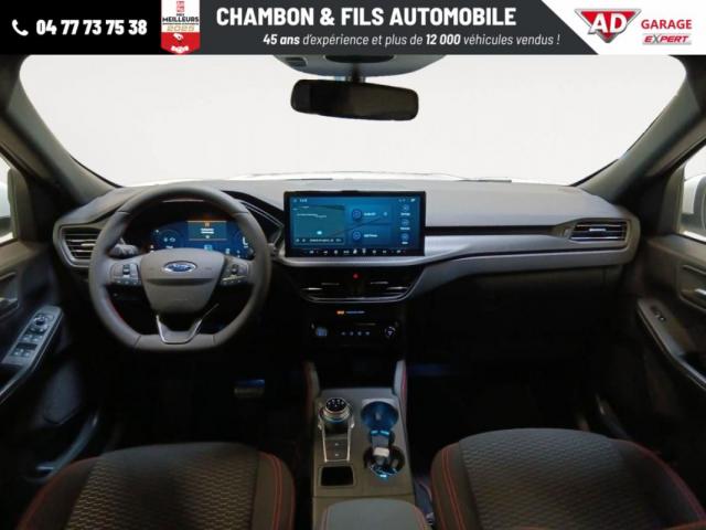 Ford Kuga image 8