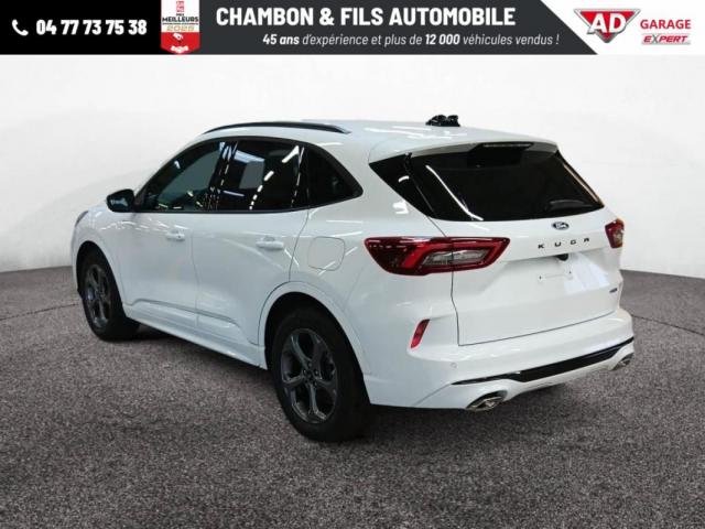 Ford Kuga image 4