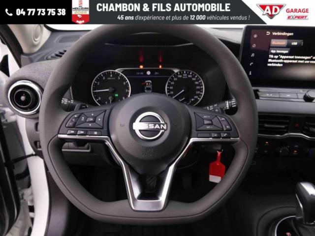 Nissan Juke image 3