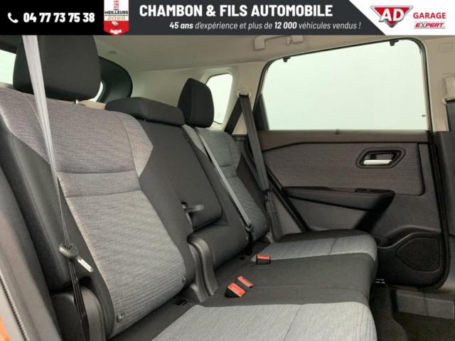 Nissan X-Trail image 2