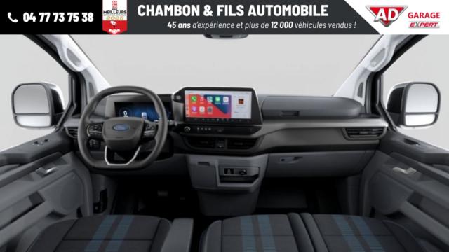 Ford Transit Custom image 2