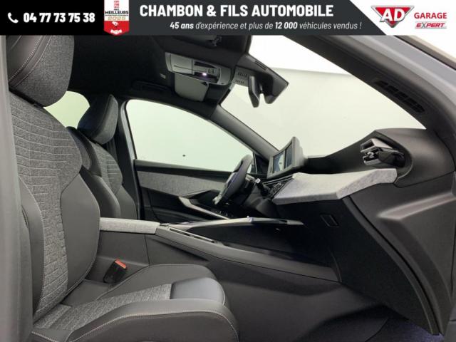 Peugeot 5008 image 2