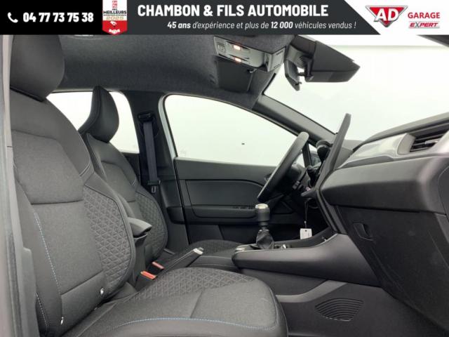 Renault Captur image 1