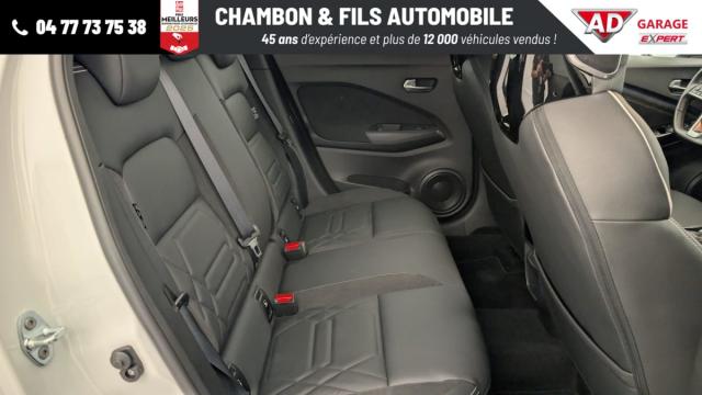 Nissan Juke image 9