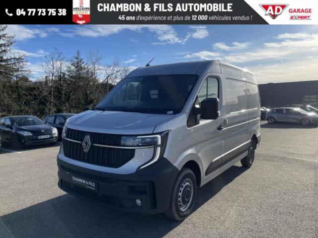 Renault Master image 2