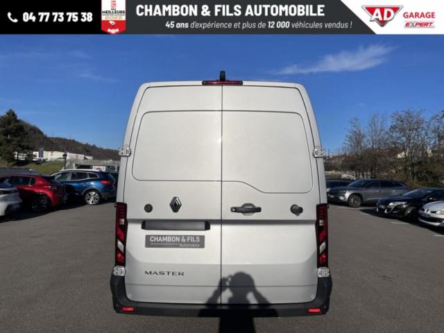 Renault Master image 6