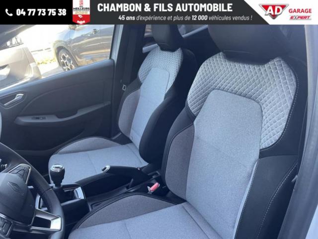 Renault Clio image 8