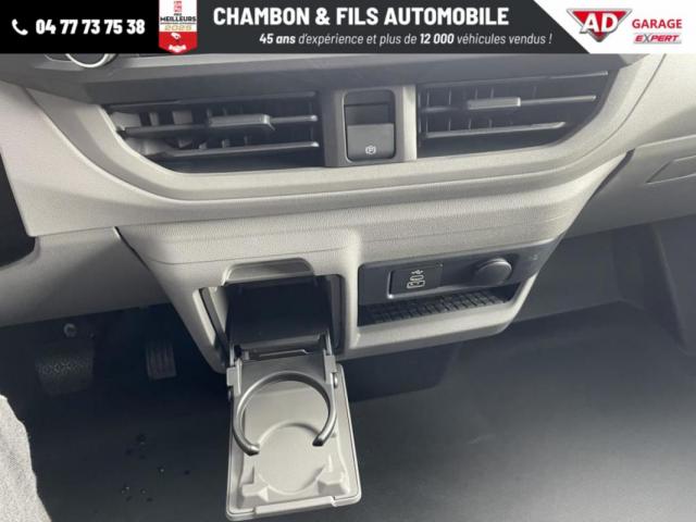 Volkswagen Transporter image 7