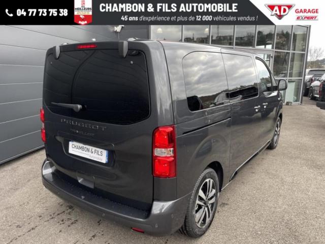 Peugeot Traveller image 1