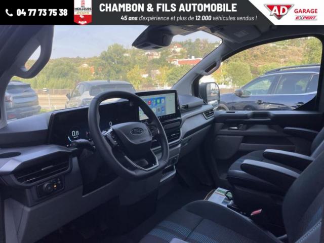 Ford Transit Custom image 5