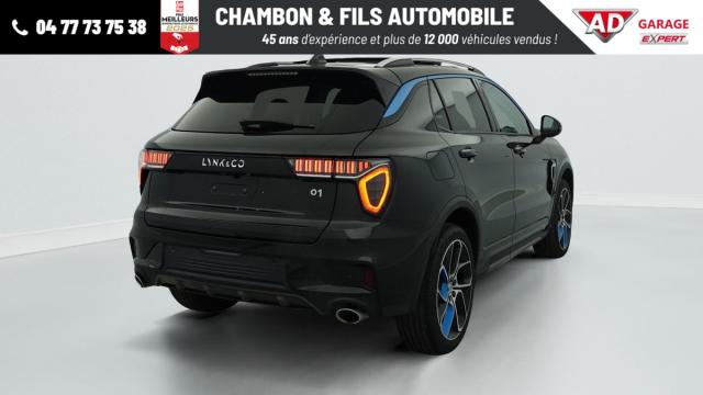 Lynk & Co 01 image 3