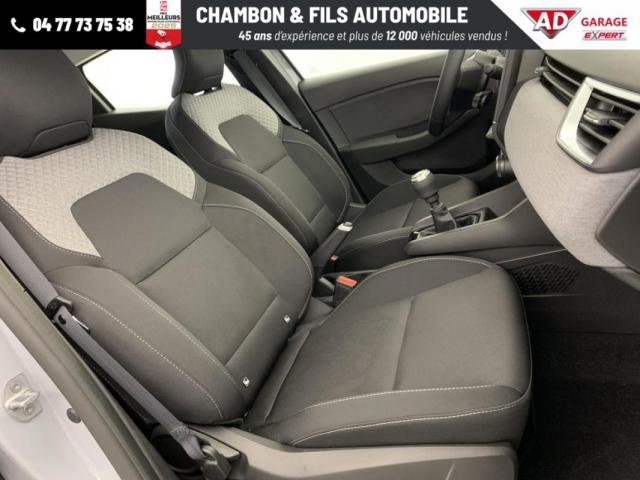 Renault Clio image 1