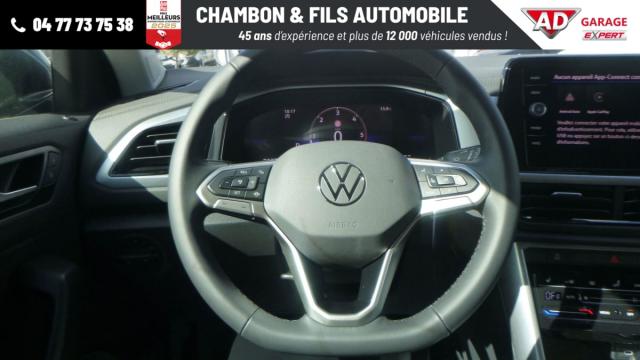 Volkswagen T-Roc image 3