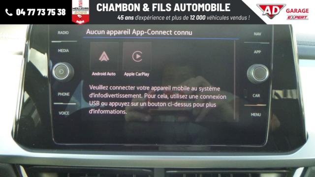 Volkswagen T-Roc image 2