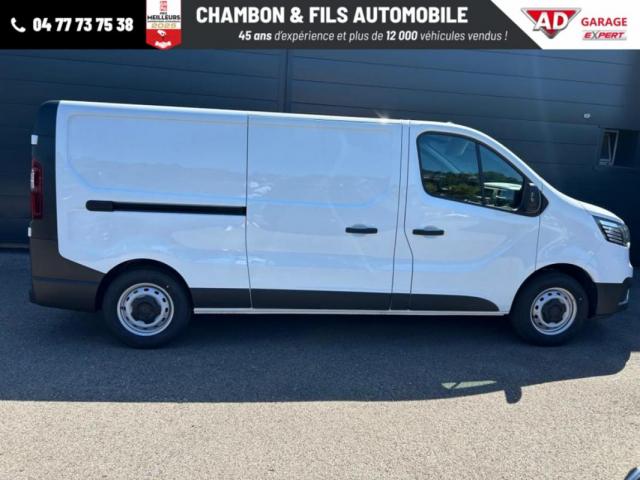 Renault Trafic image 1