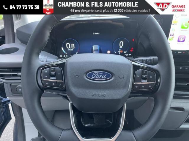 Ford Transit Custom image 2